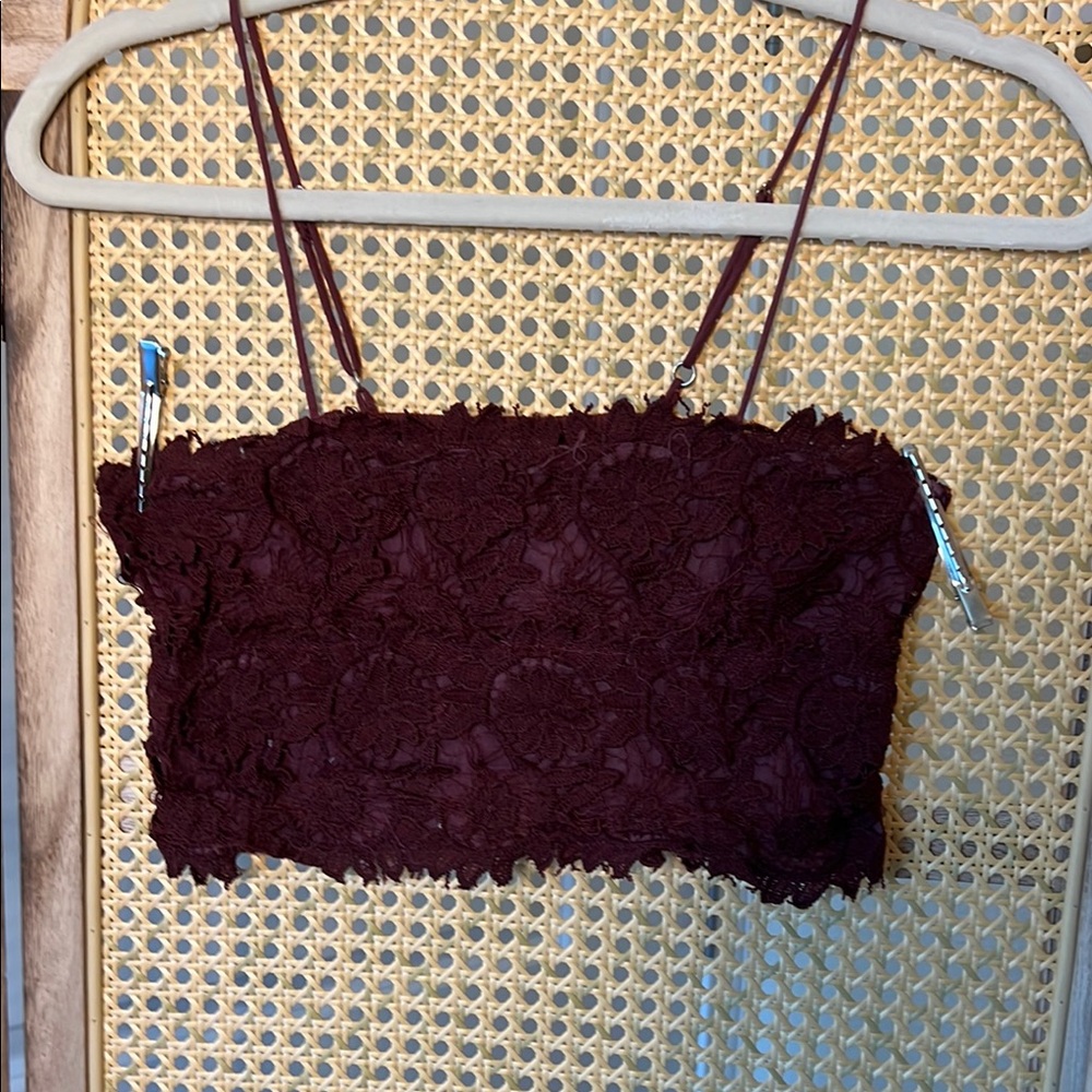 Elegant Burgundy Lace Crop Top
